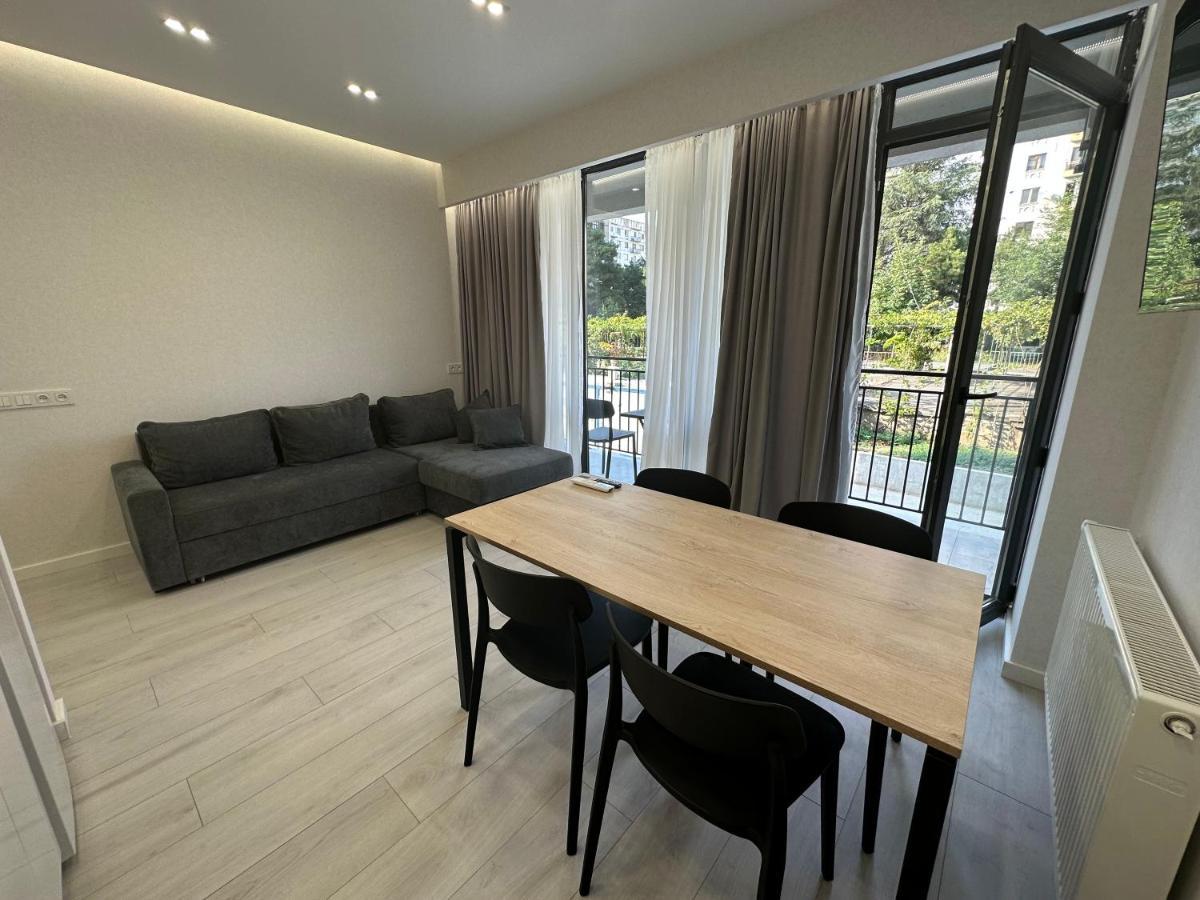 Gss - 5 Apartment Tbilisi Ngoại thất bức ảnh